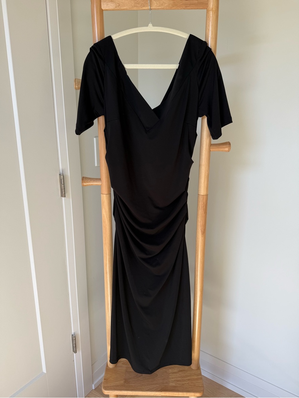 Maggy London Black V-Neck Ruched Midi with Flutter Sleeves